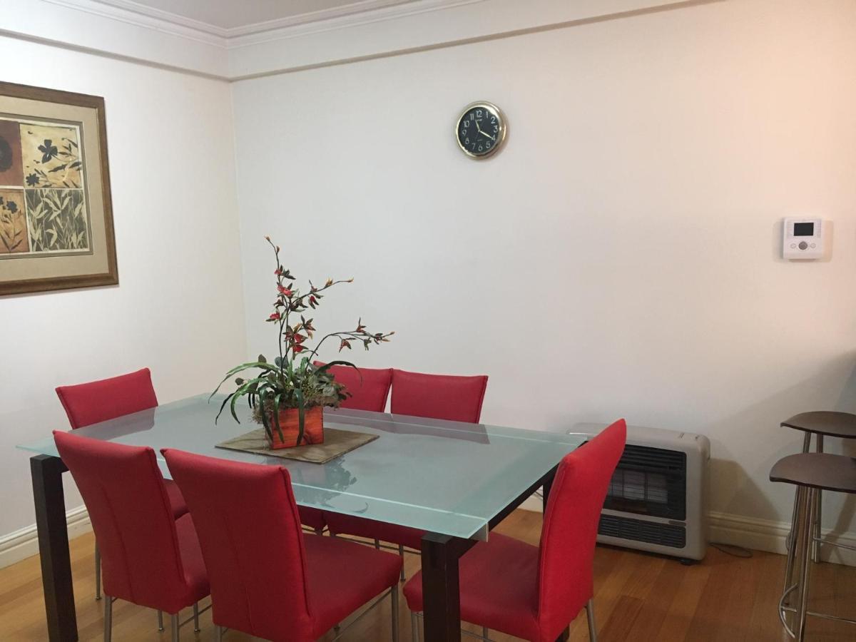 West End Apartments Фриментъл Екстериор снимка