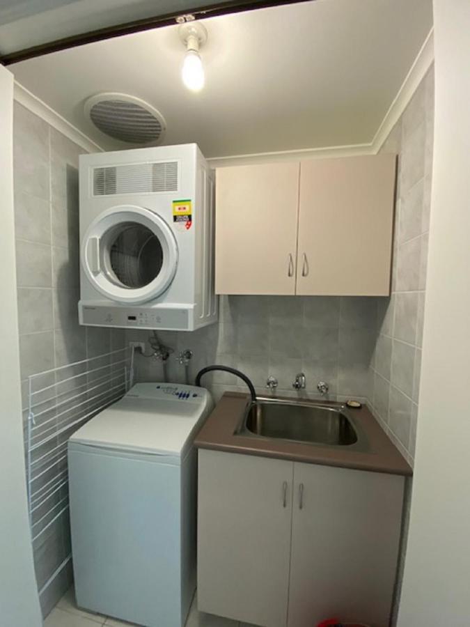 West End Apartments Фриментъл Екстериор снимка